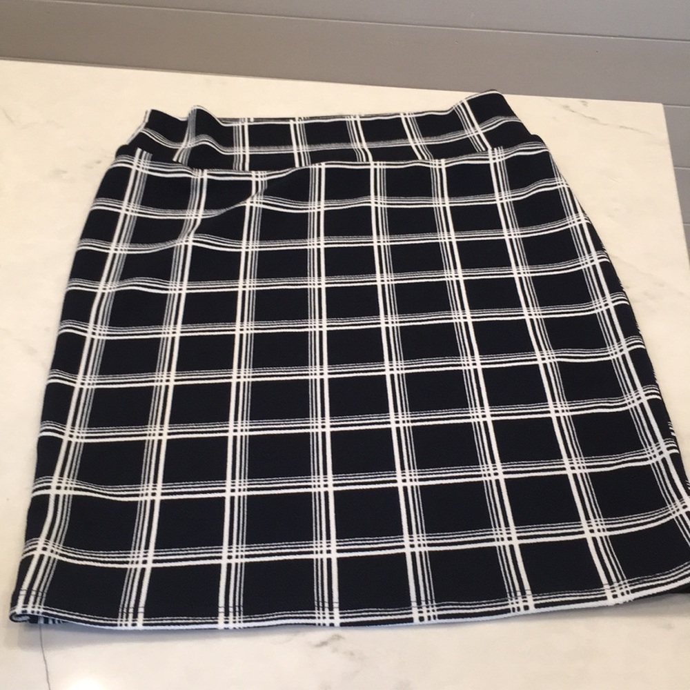 Lularoe Cassie
